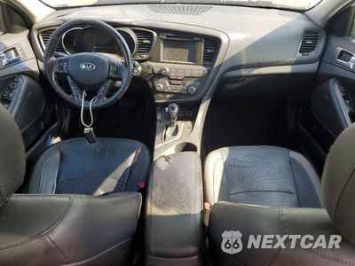 Zdjęcie 8 z 12 samochodu: 2013 KIA OPTIMA HYBRID VIN:KNAGM4AD0D5048759 - miniatura