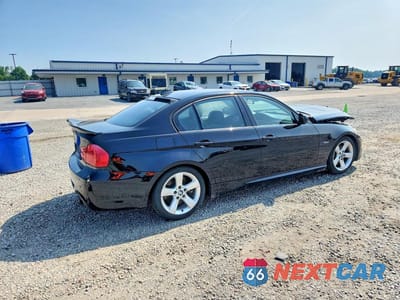 Trzecie zdjęcie samochodu z tyłu: 2011 BMW 335 I VIN:WBAPM5G53BNN00674 - miniatura