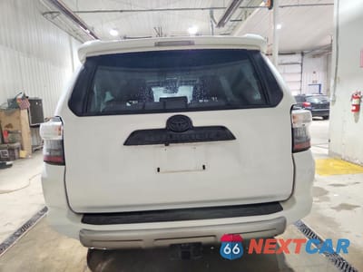 Zdjęcie 6 z 13 samochodu: 2024 TOYOTA 4RUNNER TRD OFF-ROAD PREMIUM VIN:JTERU5JR6R6303618 - miniatura