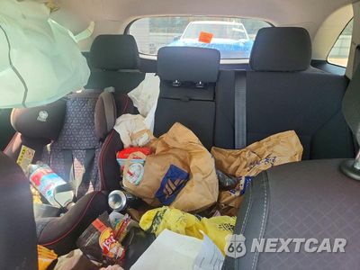 Zdjęcie 10 z 13 samochodu: 2017 KIA SORENTO LX VIN:5XYPG4A30HG318118 - miniatura