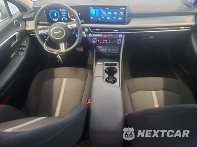 Zdjęcie 8 z 13 samochodu: 2025 HYUNDAI SONATA SEL VIN:KMHL64JAXSA459250 - miniatura