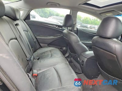 Zdjęcie 10 z 13 samochodu: 2011 HYUNDAI SONATA LIMITED VIN:5NPEC4AC8BH119613 - miniatura