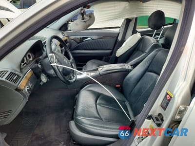 Zdjęcie 7 z 12 samochodu: 2003 MERCEDES-BENZ E 500 VIN:WDBUF70J63A295927 - miniatura