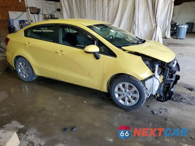 Czwarte zdjęcie samochodu z boku: 2016 KIA RIO LX VIN:KNADM4A39G6660757 - miniatura