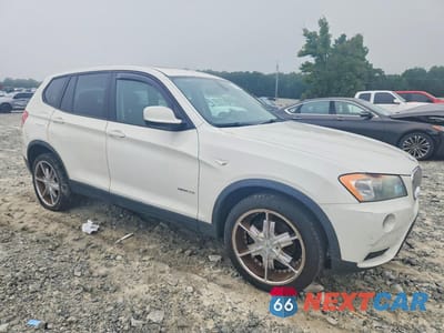 Czwarte zdjęcie samochodu z boku: 2011 BMW X3 XDRIVE28I VIN:5UXWX5C57BL713889 - miniatura