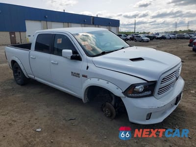 Czwarte zdjęcie samochodu z boku: 2015 RAM 1500 SPORT VIN:1C6RR7UT5FS552303 - miniatura