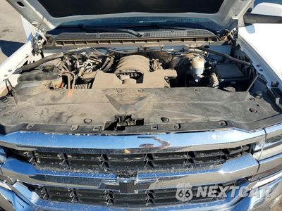Zdjęcie 11 z 12 samochodu: 2018 CHEVROLET SILVERADO K1500 LT VIN:3GCUKRECXJG383333 - miniatura