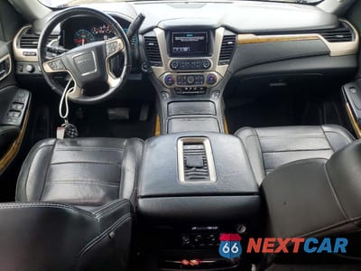 Zdjęcie 8 z 13 samochodu: 2017 GMC YUKON XL DENALI VIN:1GKS2HKJ1HR397561 - miniatura