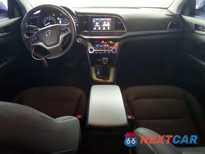 Zdjęcie 8 z 12 samochodu: 2018 HYUNDAI ELANTRA VALUE EDITION VIN:5NPD84LF2JH221797 - miniatura