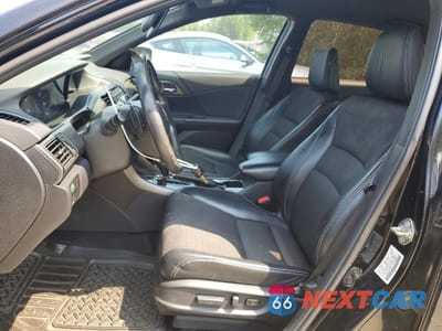 Zdjęcie 7 z 12 samochodu: 2017 HONDA ACCORD SPORT VIN:1HGCR2F54HA125494 - miniatura