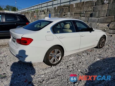 Trzecie zdjęcie samochodu z tyłu: 2017 BMW 330E VIN:WBA8E1C31HA156986 - miniatura