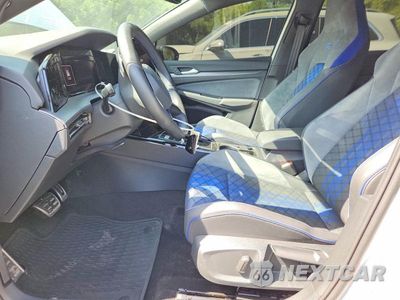 Zdjęcie 7 z 12 samochodu: 2025 VOLKSWAGEN GOLF R VIN:WVWEB7CD1SW216768 - miniatura