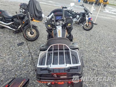 Zdjęcie 6 z 10 samochodu: 2023 HARLEY-DAVIDSON FLTRXSEANV VIN:1HD1TKH16PB951515 - miniatura
