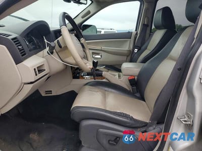 Zdjęcie 7 z 13 samochodu: 2008 JEEP GRAND CHEROKEE LIMITED VIN:1J8HR58N68C211177 - miniatura