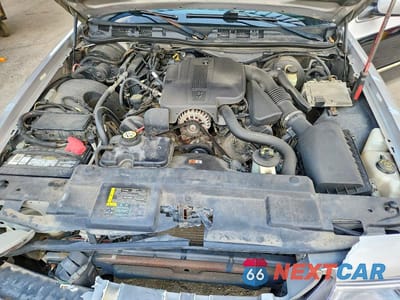 Zdjęcie 11 z 13 samochodu: 2005 MERCURY GRAND MARQUIS LS VIN:2MEHM75W45X656142 - miniatura
