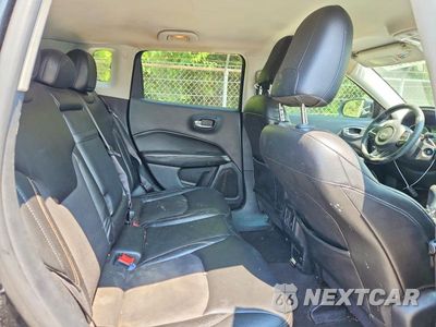 Zdjęcie 11 z 14 samochodu: 2018 JEEP COMPASS LATITUDE VIN:3C4NJDBB0JT232501 - miniatura