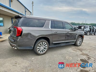 Trzecie zdjęcie samochodu z tyłu: 2021 GMC YUKON XL DENALI VIN:1GKS2JKL0MR248769 - miniatura
