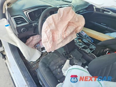 Zdjęcie 8 z 12 samochodu: 2017 FORD FUSION SE VIN:3FA6P0HDXHR397375 - miniatura