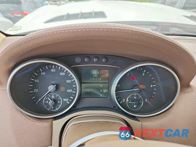 Zdjęcie 9 z 14 samochodu: 2008 MERCEDES-BENZ GL 320 CDI VIN:4JGBF22E08A415672 - miniatura