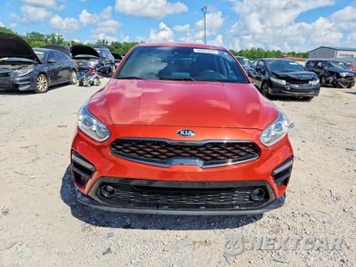 Piąte zdjęcie samochodu w środku: 2021 KIA FORTE GT LINE VIN:3KPF34ADXME275334 - miniatura