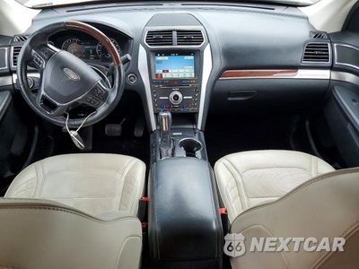 Zdjęcie 8 z 13 samochodu: 2018 FORD EXPLORER PLATINUM VIN:1FM5K8HT9JGC92328 - miniatura