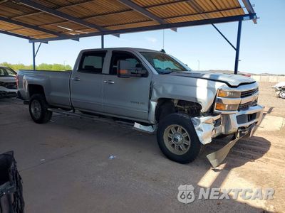 Czwarte zdjęcie samochodu z boku: 2016 CHEVROLET SILVERADO K2500 HEAVY DUTY LT VIN:1GC1KVE88GF135227 - miniatura
