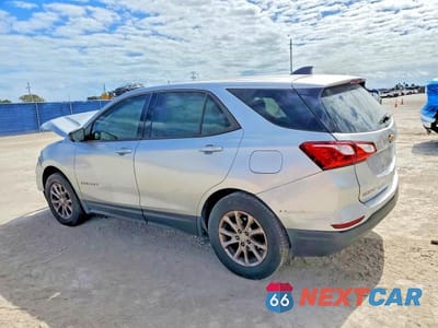 Drugie zdjęcie samochodu z przodu: 2019 CHEVROLET EQUINOX LS VIN:3GNAXHEV2KS624291 - miniatura
