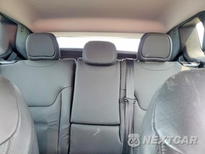 Zdjęcie 10 z 14 samochodu: 2021 JEEP RENEGADE LIMITED VIN:ZACNJDD15MPM50401 - miniatura