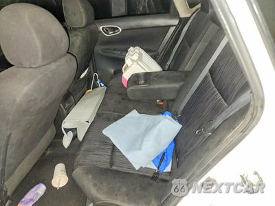 Zdjęcie 10 z 14 samochodu: 2019 NISSAN SENTRA SV VIN:3N1AB7APXKY288396 - miniatura