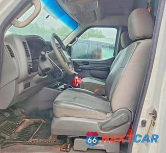 Zdjęcie 7 z 12 samochodu: 2014 NISSAN NV 2500 VIN:1N6BF0LX1EN103029 - miniatura