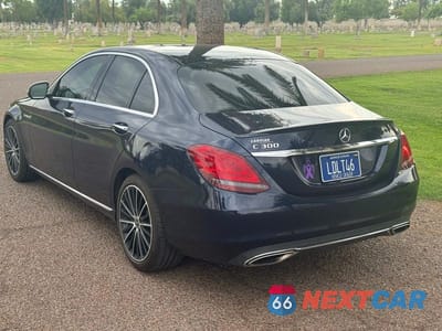 Trzecie zdjęcie samochodu z tyłu: 2019 MERCEDES-BENZ C 300 VIN:WDDWF8DB9KR482992 - miniatura