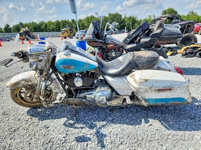 Trzecie zdjęcie samochodu z tyłu: 2016 HARLEY-DAVIDSON FLHR ROAD KING VIN:1HD1FBM18GB624384 - miniatura