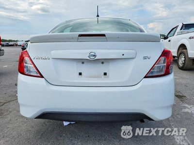 Zdjęcie 6 z 13 samochodu: 2018 NISSAN VERSA VIN:3N1CN7APXJL827238 - miniatura