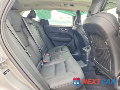 Zdjęcie 11 z 14 samochodu: 2023 VOLVO XC60 PLUS VIN:YV4H60DN2P1210592 - miniatura