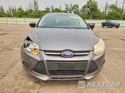 Piąte zdjęcie samochodu w środku: 2014 FORD FOCUS S VIN:1FADP3E20EL454916 - miniatura