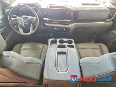Zdjęcie 8 z 13 samochodu: 2026 GMC SIERRA K1500 SLT VIN:1GTUUDED9TZ231388 - miniatura