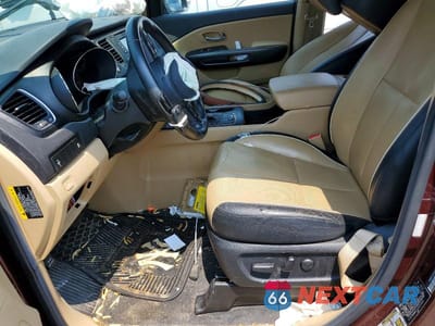 Zdjęcie 7 z 13 samochodu: 2016 KIA SEDONA LX VIN:KNDMB5C11G6214564 - miniatura