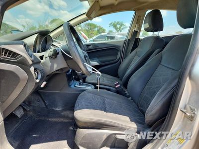 Zdjęcie 7 z 12 samochodu: 2013 FORD FIESTA SE VIN:3FADP4BJ7DM204930 - miniatura