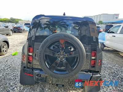 Zdjęcie 6 z 12 samochodu: 2024 LAND ROVER DEFENDER 110 X-DYNAMIC SE VIN:SALE27EU4R2269441 - miniatura