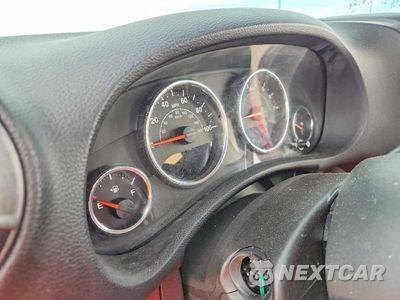Zdjęcie 9 z 12 samochodu: 2015 JEEP WRANGLER UNLIMITED SPORT VIN:1C4BJWDG2FL597286 - miniatura