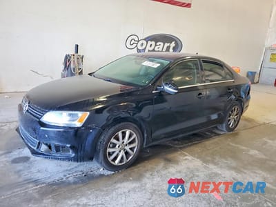 2014 VOLKSWAGEN JETTA SE 3VWD17AJ9EM425927 - główne zdjęcie licytacji z USA - miniatura