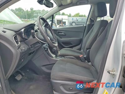 Zdjęcie 7 z 12 samochodu: 2017 CHEVROLET TRAX LS VIN:3GNCJNSB9HL270906 - miniatura