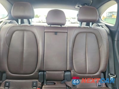 Zdjęcie 10 z 13 samochodu: 2017 BMW X1 XDRIVE28I VIN:WBXHT3Z37H4A53653 - miniatura