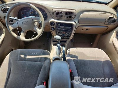Zdjęcie 8 z 13 samochodu: 2004 CHEVROLET TRAILBLAZER LS VIN:1GNDT13S342201999 - miniatura