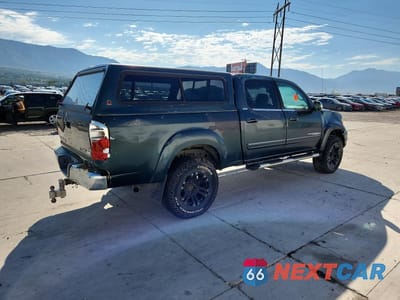 Trzecie zdjęcie samochodu z tyłu: 2005 TOYOTA TUNDRA DOUBLE CAB SR5 VIN:5TBDT44185S471099 - miniatura