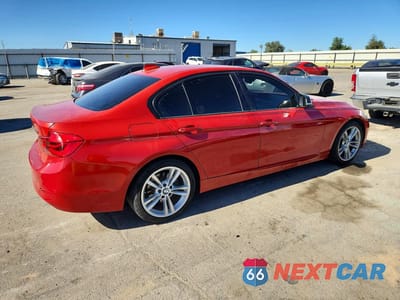 Trzecie zdjęcie samochodu z tyłu: 2016 BMW 320 I VIN:WBA8E1G51GNT99264 - miniatura