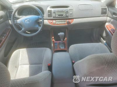 Zdjęcie 8 z 13 samochodu: 2003 TOYOTA CAMRY XLE VIN:4T1BE32K63U178238 - miniatura