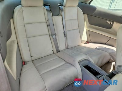 Zdjęcie 10 z 13 samochodu: 2010 VOLVO C70 T5 VIN:YV1672MC3AJ091762 - miniatura