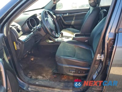 Zdjęcie 7 z 13 samochodu: 2011 KIA SORENTO EX VIN:5XYKUDA27BG062805 - miniatura
