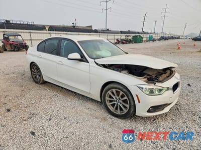 Czwarte zdjęcie samochodu z boku: 2018 BMW 320 I VIN:WBA8A9C50JK623147 - miniatura